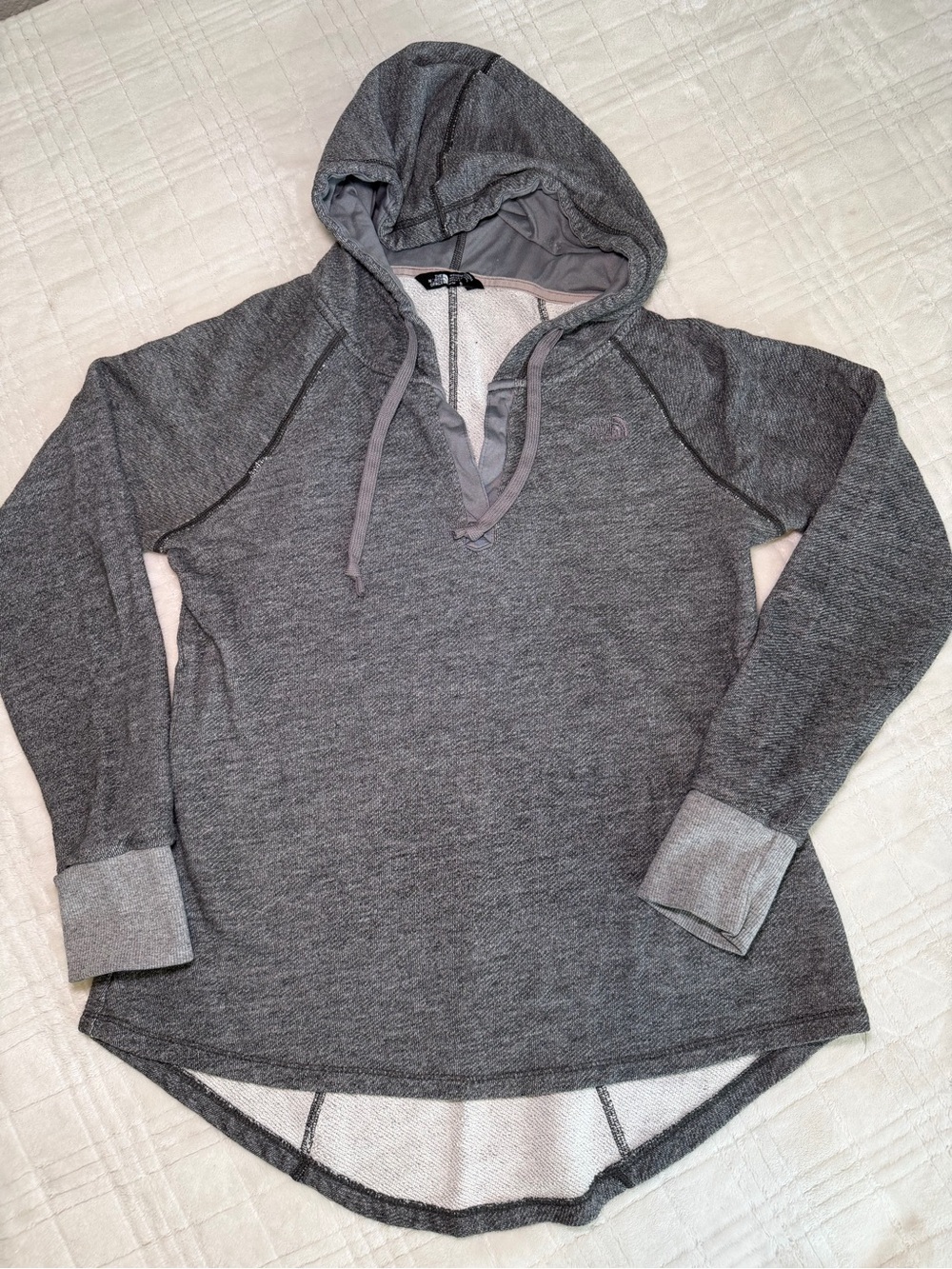 Women's Gray The North Face Hooded Pullover Sweatshirt Size medium